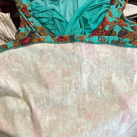 Extremely Well-Made Rockabilly Dress Floral - Picture 10 of 15